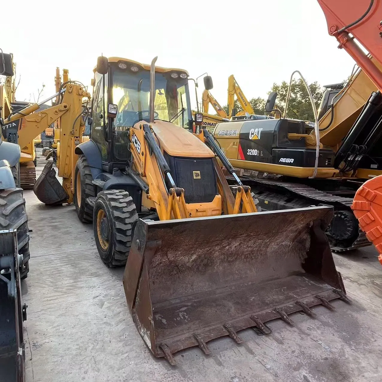 Used JCB 3CX Backhoe Loader product photo