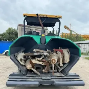XCMG 1880-3L Asphalt Paver product photo